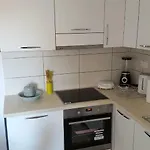 Ljiljana Διαμέρισμα *