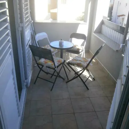 Apartment Ljiljana Srima