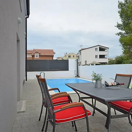 Appartement Ljiljana Srima